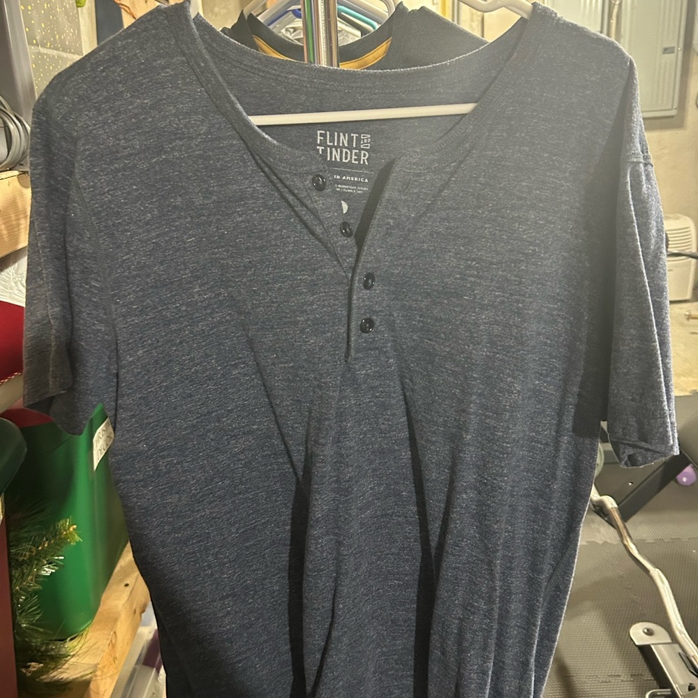 Flint and Tinder Men's Short Sleeve Henley - Navy